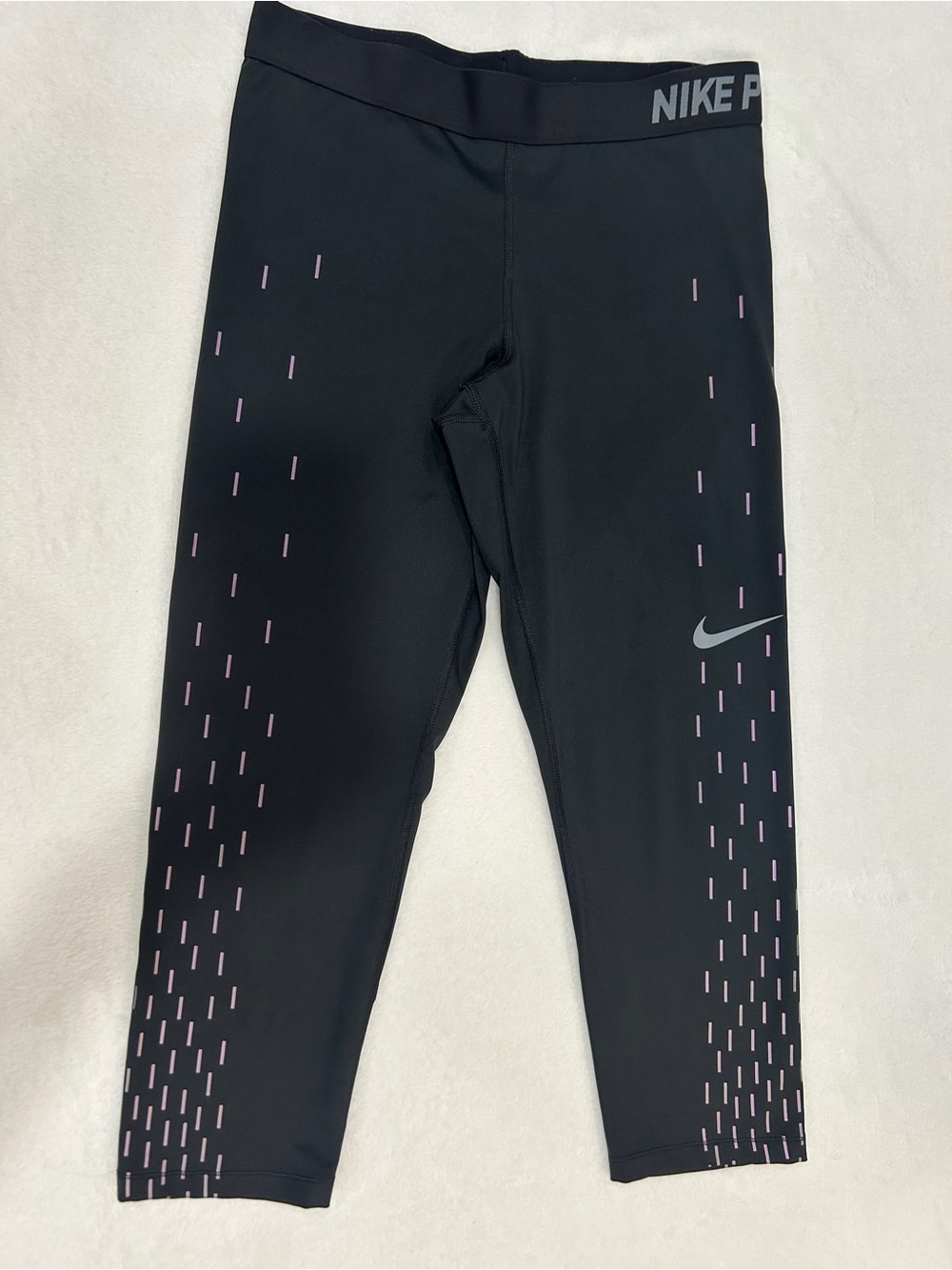 Nike Pro Black Graphic Capri Leggings Women’s Large Stretch Workout
